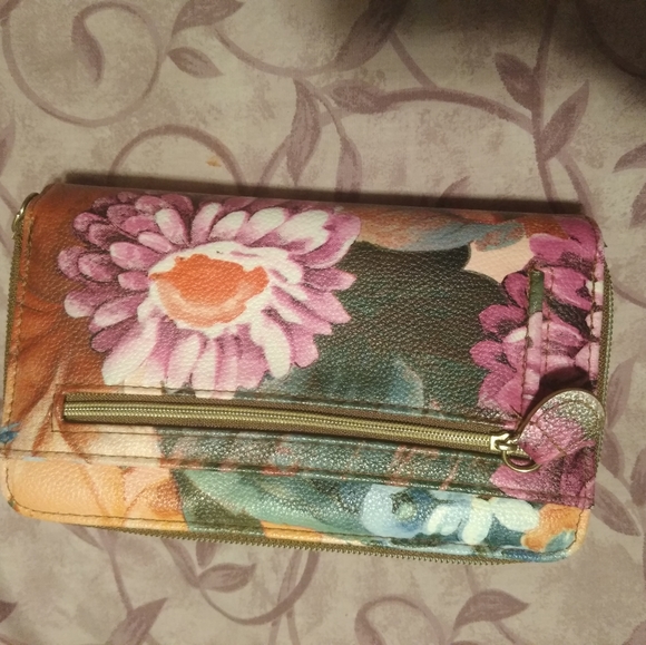 Wallet - Picture 3 of 5